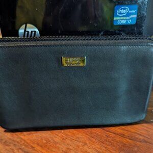 Esprit Zipped Wallet/ID Holder Black